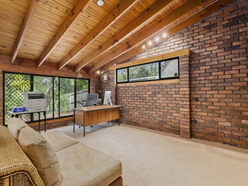 27 Bartlett Avenue, Nerang QLD 4211