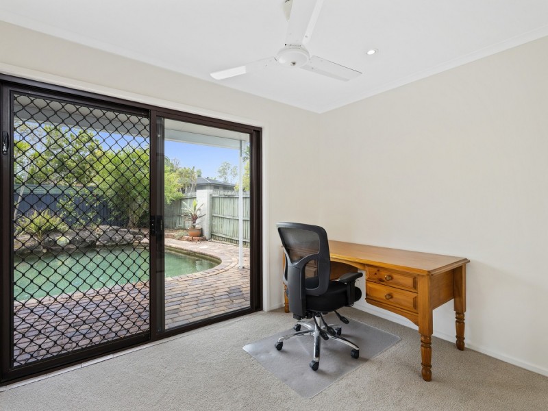 27 Bartlett Avenue, Nerang QLD 4211