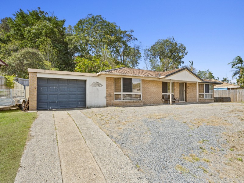 41 Renfrew Drive, Highland Park QLD 4211
