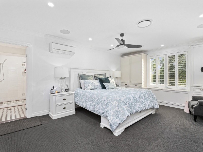 10 Coolibah Road, Gaven QLD 4211