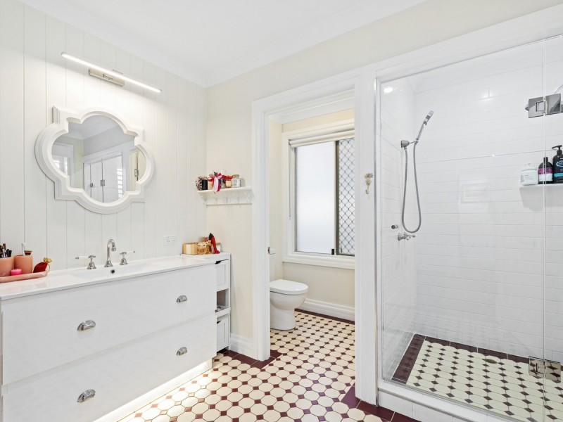 10 Coolibah Road, Gaven QLD 4211