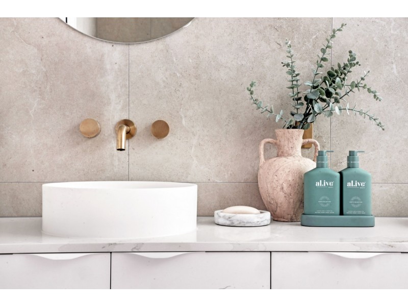 32a T E Peters Drive, Broadbeach Waters QLD 4218