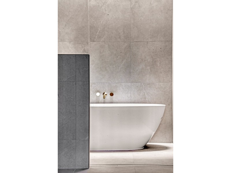 32a T E Peters Drive, Broadbeach Waters QLD 4218