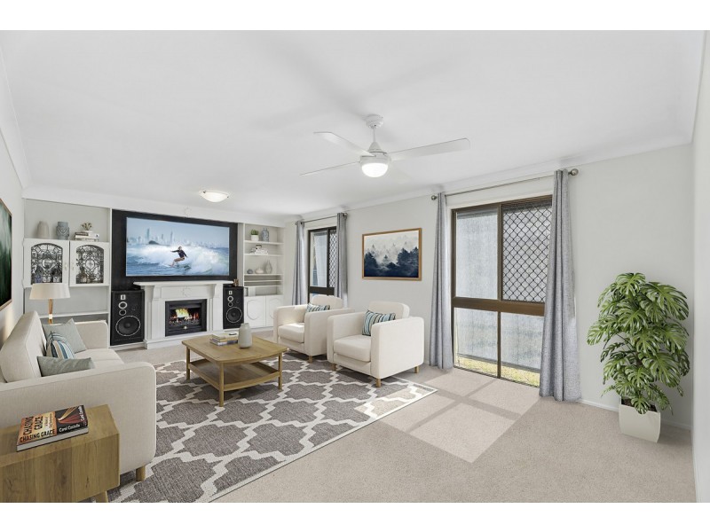 28 Balfour Crescent, Highland Park QLD 4211