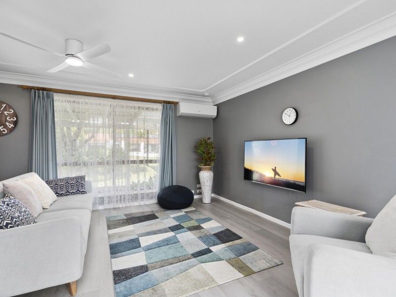 17 Kilmarnock Close, Highland Park QLD 4211
