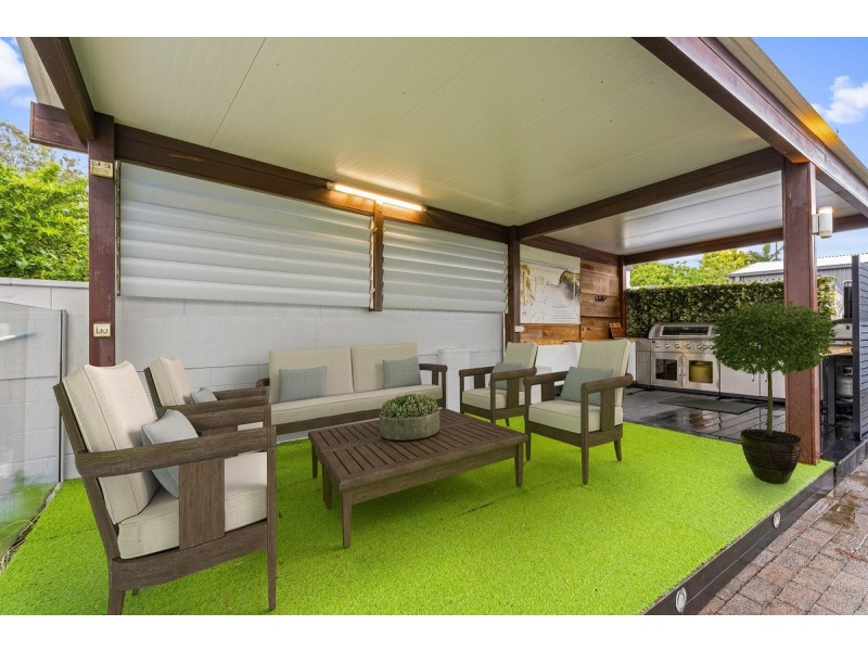 5 St Petersburg Place, Nerang QLD 4211