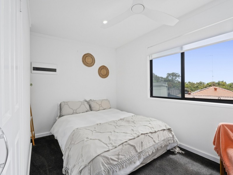 4 Toukley Court, Highland Park QLD 4211