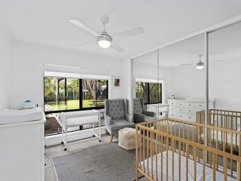 4 Toukley Court, Highland Park QLD 4211