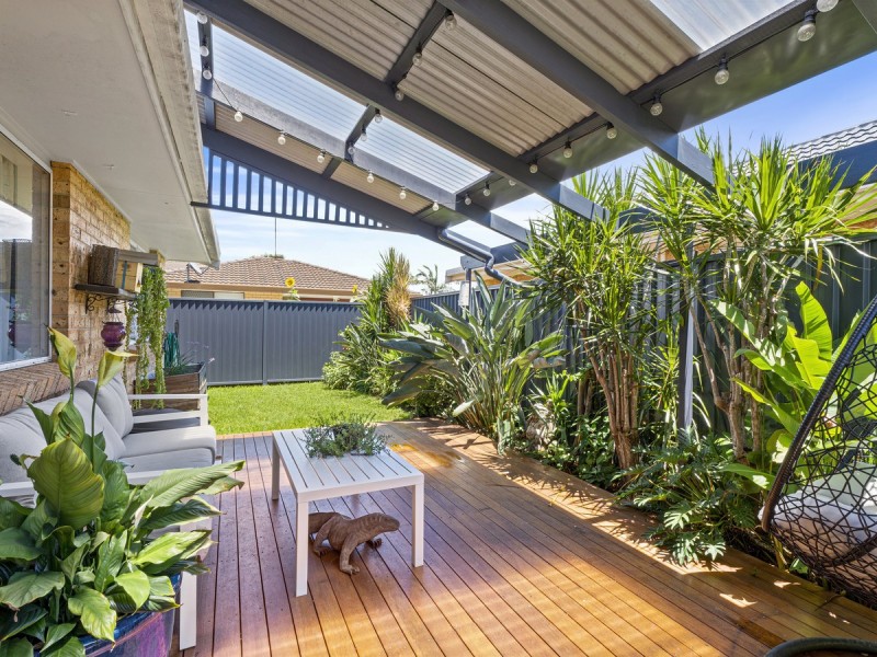 4/131 Sunshine Boulevard, Mermaid Waters QLD 4218