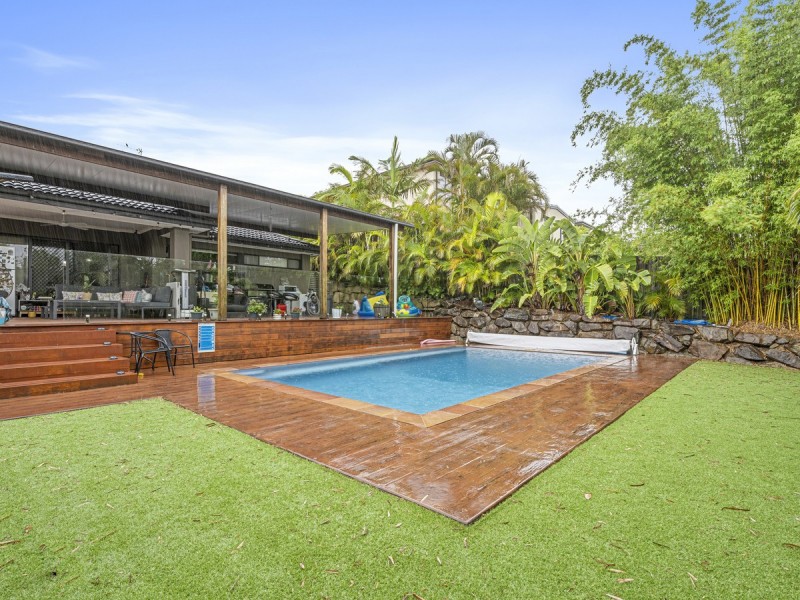 15 Buchanan Circuit, Oxenford QLD 4210