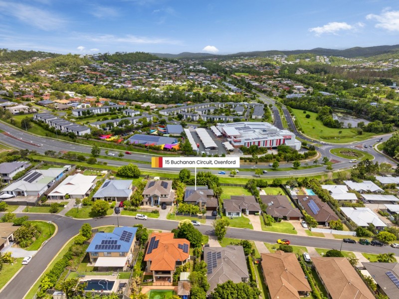 15 Buchanan Circuit, Oxenford QLD 4210