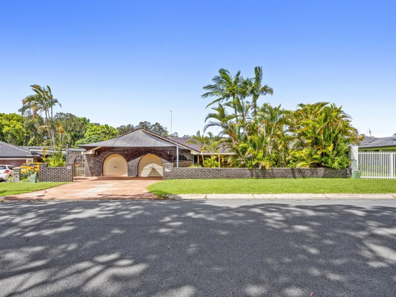 144 Alison Road, Carrara QLD 4211