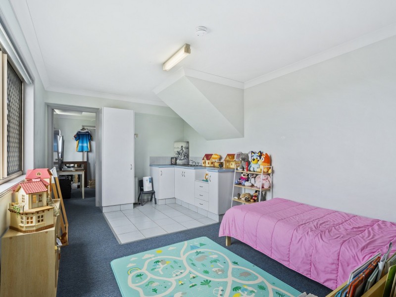 7 Nottingham Place, Highland Park QLD 4211