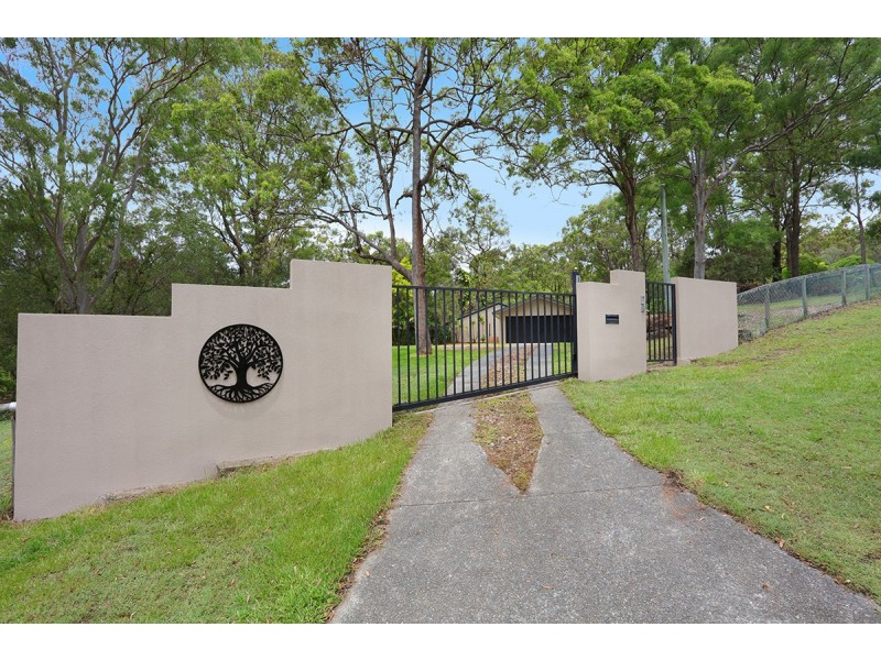 2 Mayo Court, Highland Park QLD 4211