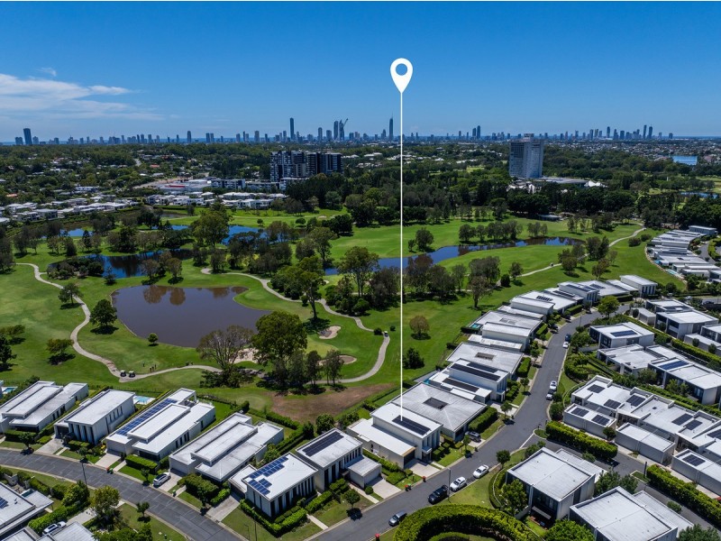 20 The Boulevarde, Benowa QLD 4217