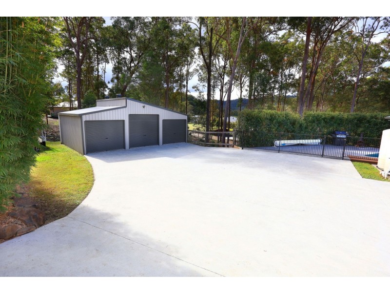 30 Woodland Avenue, Mount Nathan QLD 4211