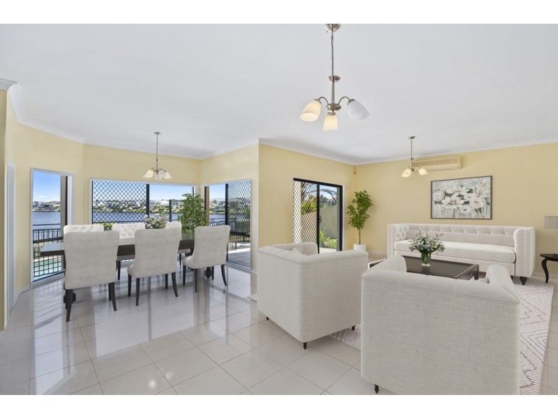 21 Annies Court, Benowa Waters QLD 4217