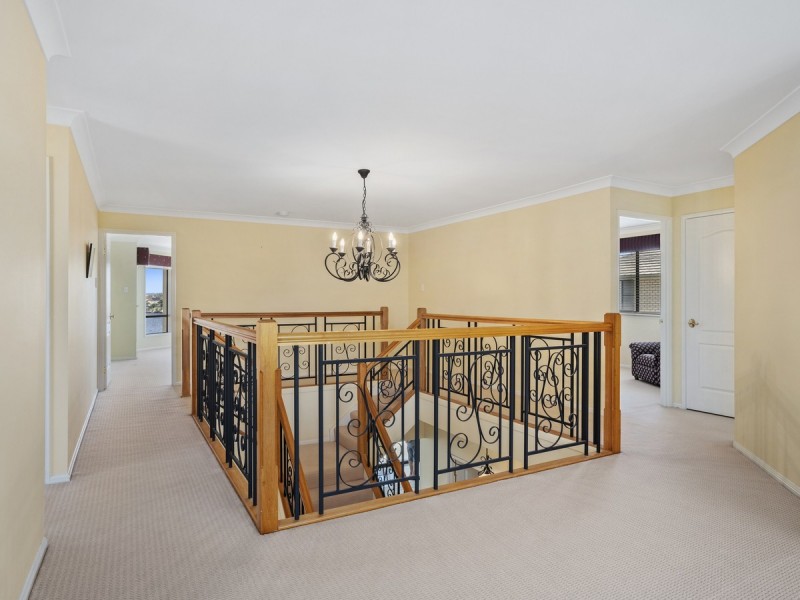 21 Annies Court, Benowa Waters QLD 4217