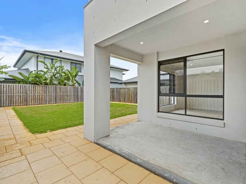 30 Citron Crescent, Helensvale QLD 4212