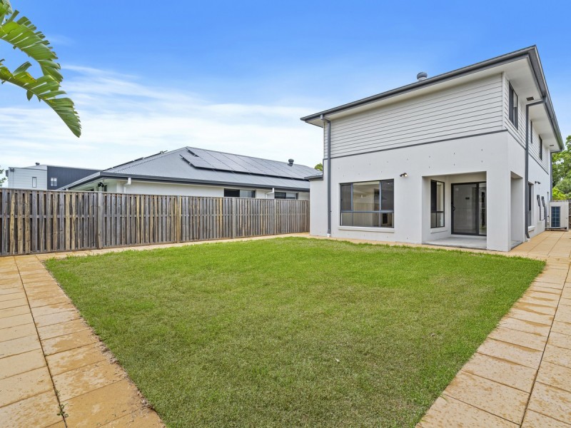 30 Citron Crescent, Helensvale QLD 4212