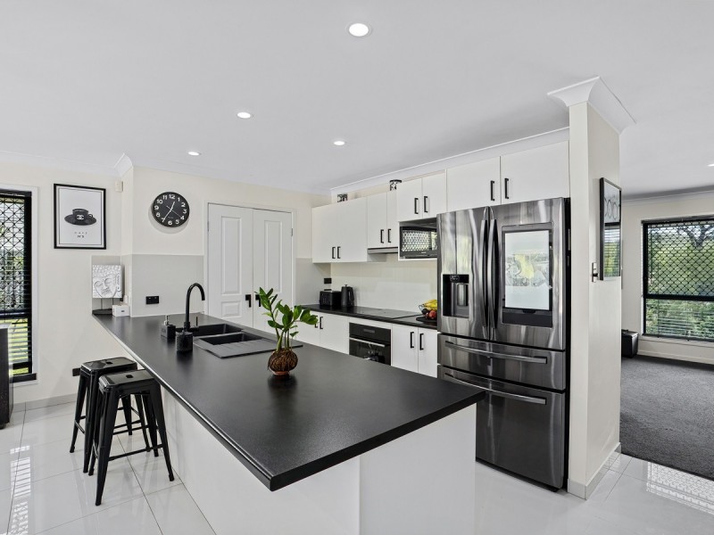 24 Peter Mills Drive, Gilston QLD 4211