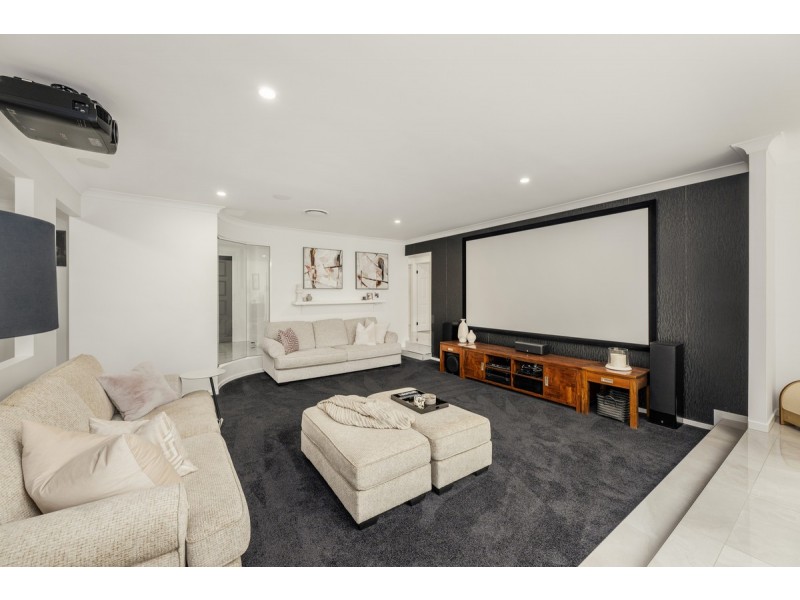 10 Kew Court, Nerang QLD 4211