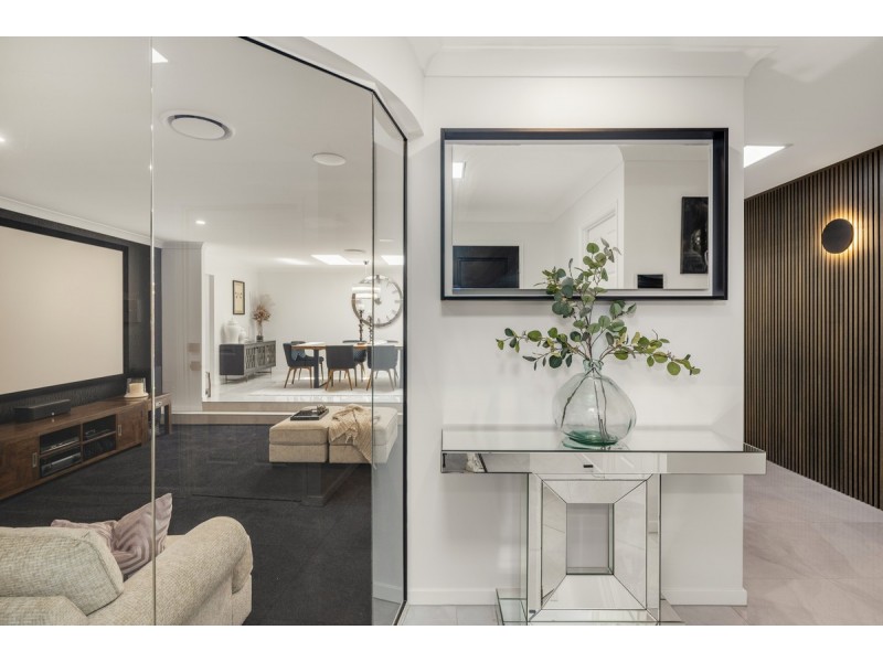 10 Kew Court, Nerang QLD 4211