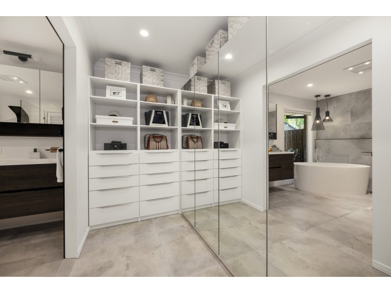 10 Kew Court, Nerang QLD 4211