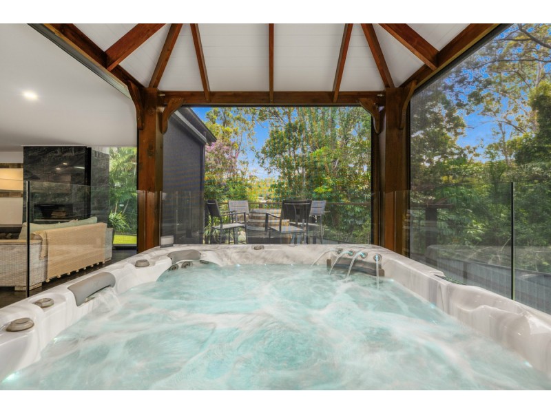 10 Kew Court, Nerang QLD 4211