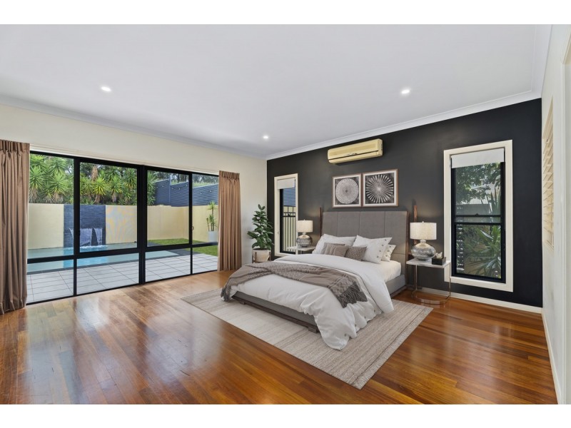 8 Chevron Rise, Highland Park QLD 4211