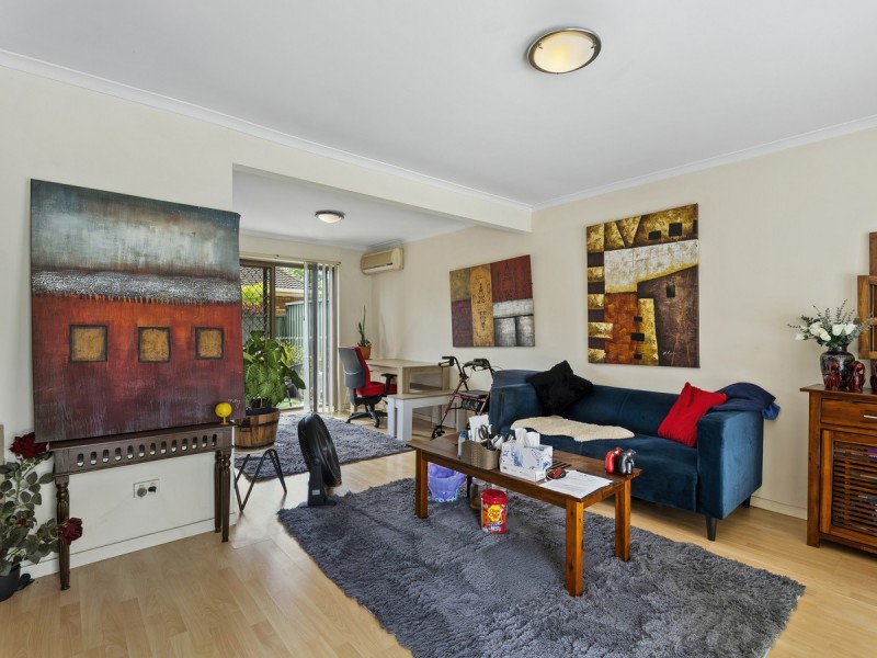 2/6 Parkridge Drive, Molendinar QLD 4214