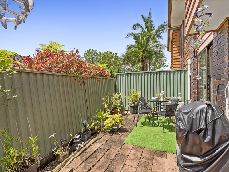 2/6 Parkridge Drive, Molendinar QLD 4214