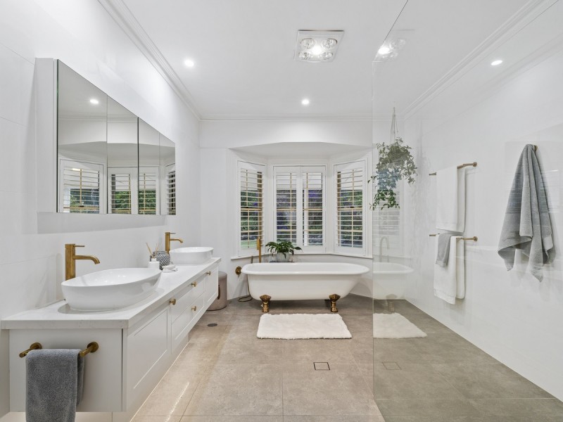 3 Donilla Place, Nerang QLD 4211