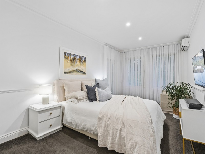 3 Donilla Place, Nerang QLD 4211