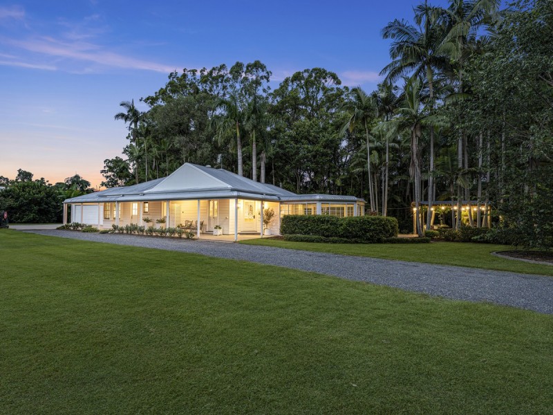 3 Donilla Place, Nerang QLD 4211