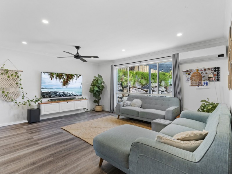 12 Kowhai Place, Nerang QLD 4211