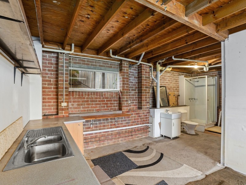 2 Rovere Street, Nerang QLD 4211