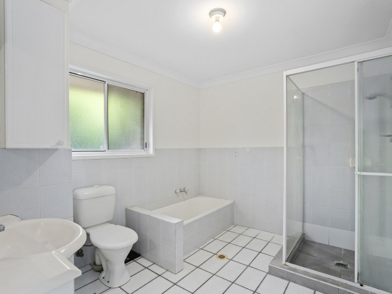 2 Rovere Street, Nerang QLD 4211