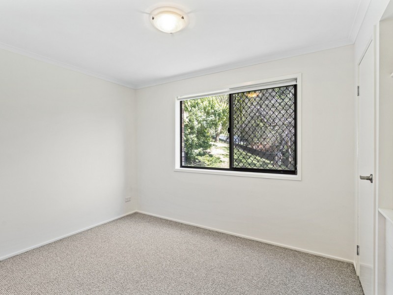 1/3 Fleay Court, Burleigh Heads QLD 4220