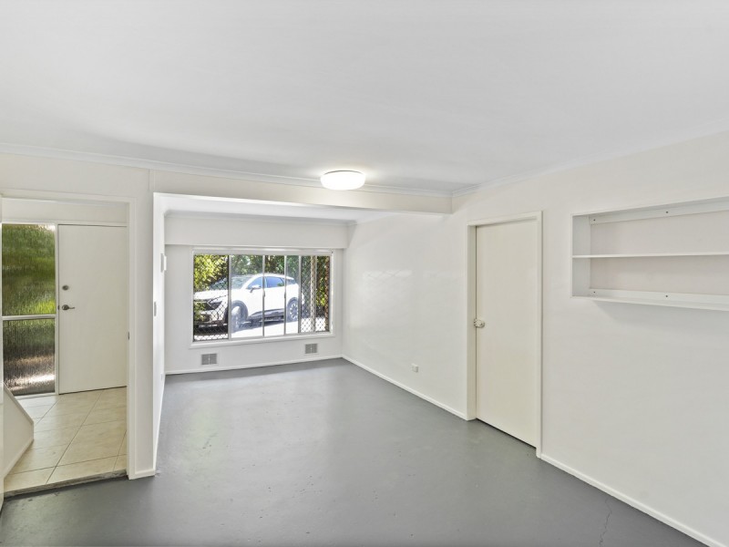 1/3 Fleay Court, Burleigh Heads QLD 4220