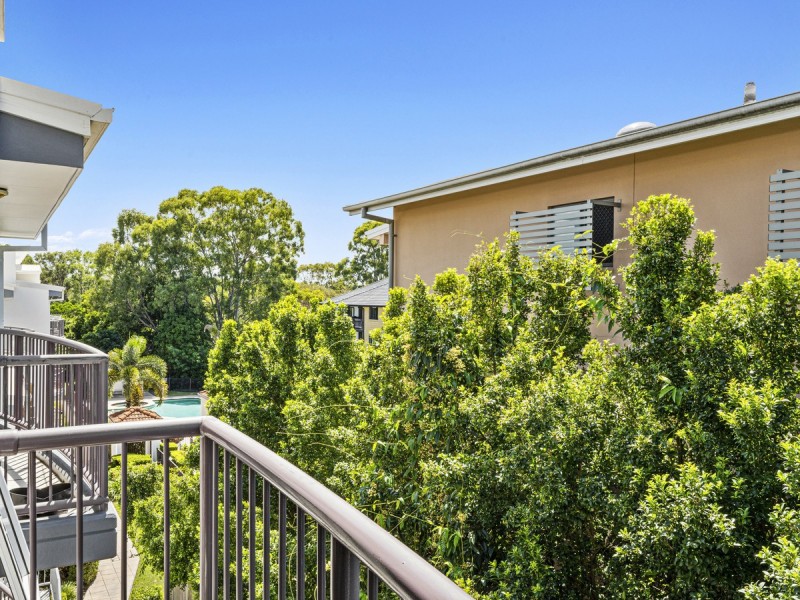 27/132 High Street, Southport QLD 4215