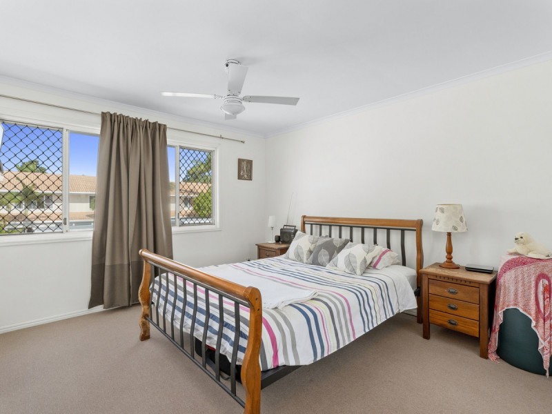 74/125 Pappas Way, Carrara QLD 4211