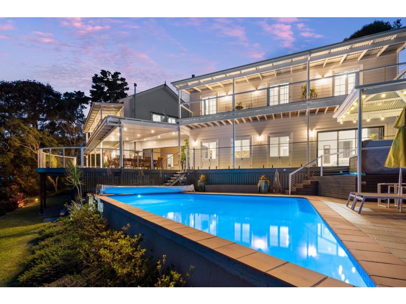 31 Macrozamia Drive, Clagiraba QLD 4211