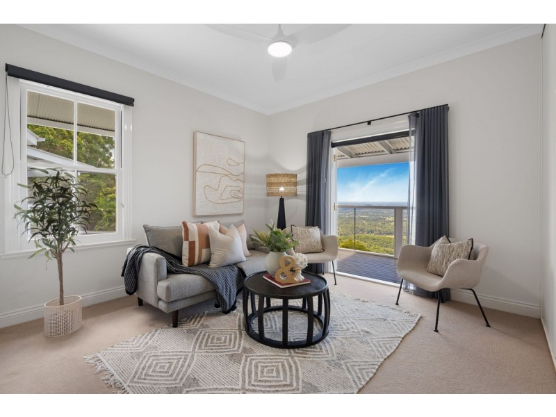 31 Macrozamia Drive, Clagiraba QLD 4211