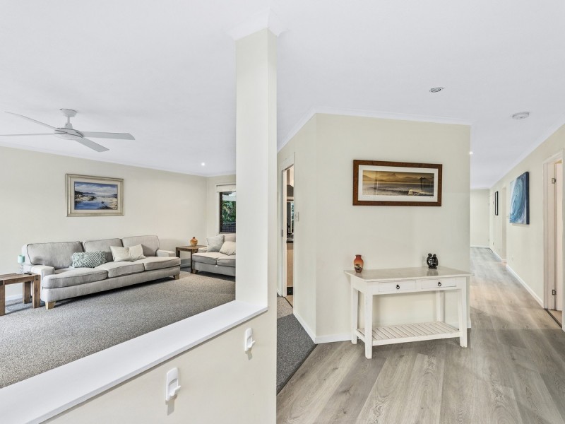 19 Marble Drive, Carrara QLD 4211