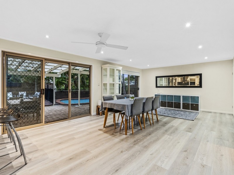 19 Marble Drive, Carrara QLD 4211