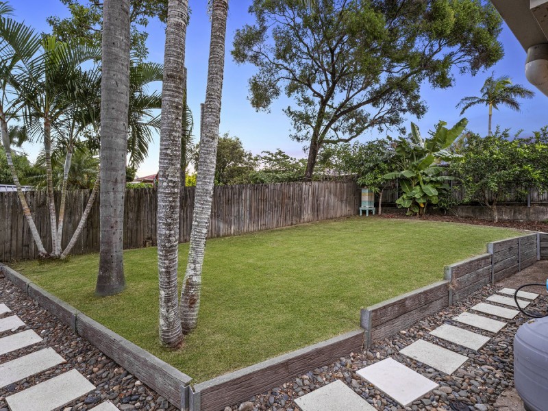 19 Marble Drive, Carrara QLD 4211