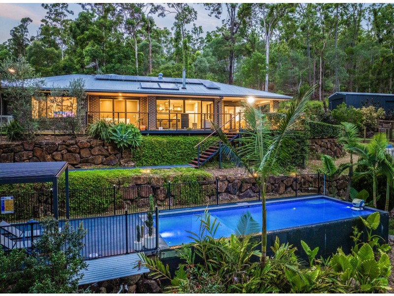 32 Valley View Vista, Wongawallan QLD 4210