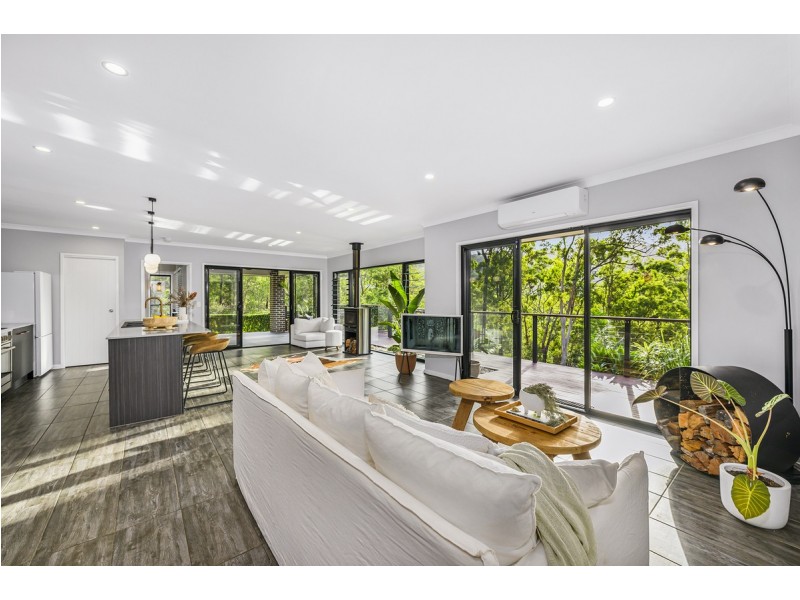 32 Valley View Vista, Wongawallan QLD 4210