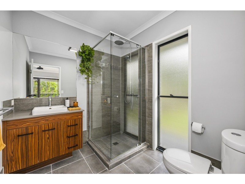 32 Valley View Vista, Wongawallan QLD 4210